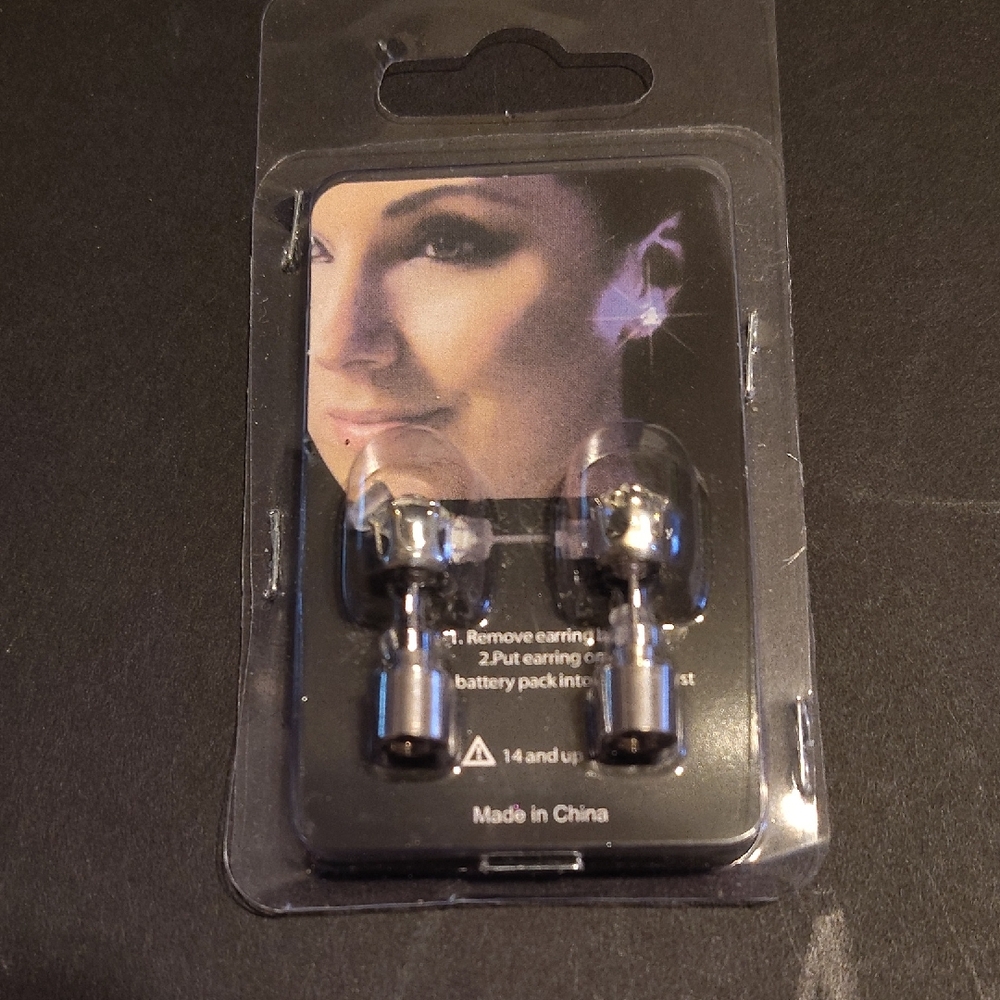 Light Up Diamond Earring Studs